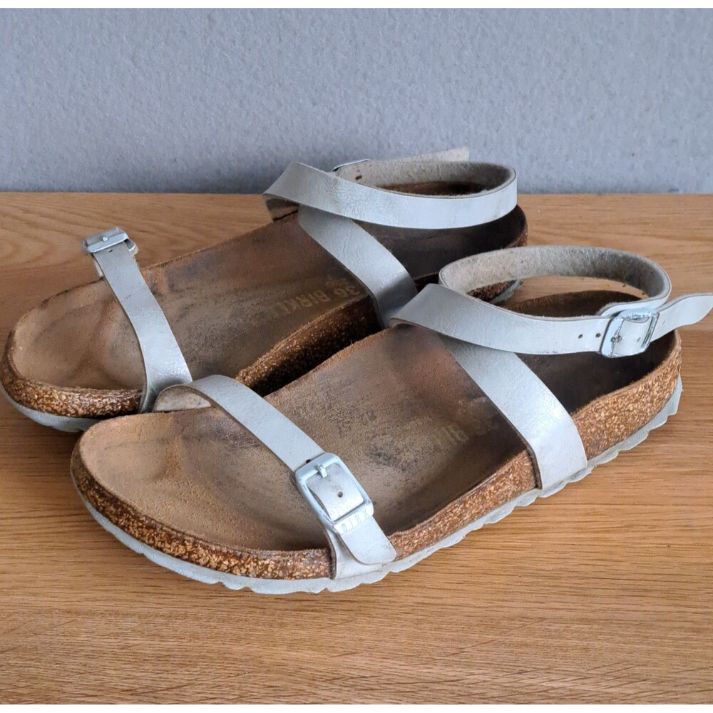 Birkenstock Daloa Women’s Size 5 Sandals Silver EU 36 Narrow Ankle Strap Flat